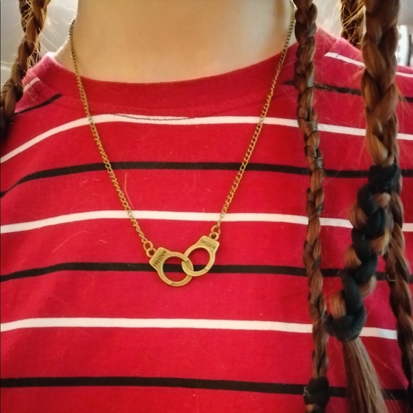 🆕 Freedom Handcuff Steam Punk Necklace - Picture 8 of 12